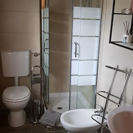 La Dei Cavalieri Guest house