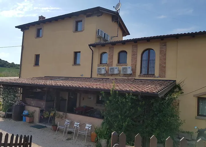 La Dei Cavalieri بيت ضيافة Lugagnano Val d'Arda